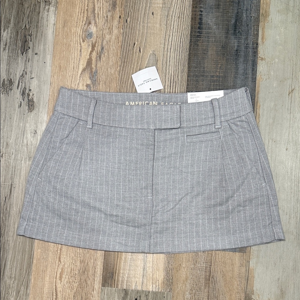 American Eagle Women's Gray Mini Skirt